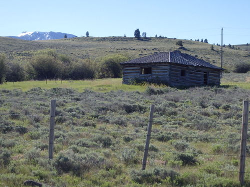 GDMBR: Old Ranch Dwellings.